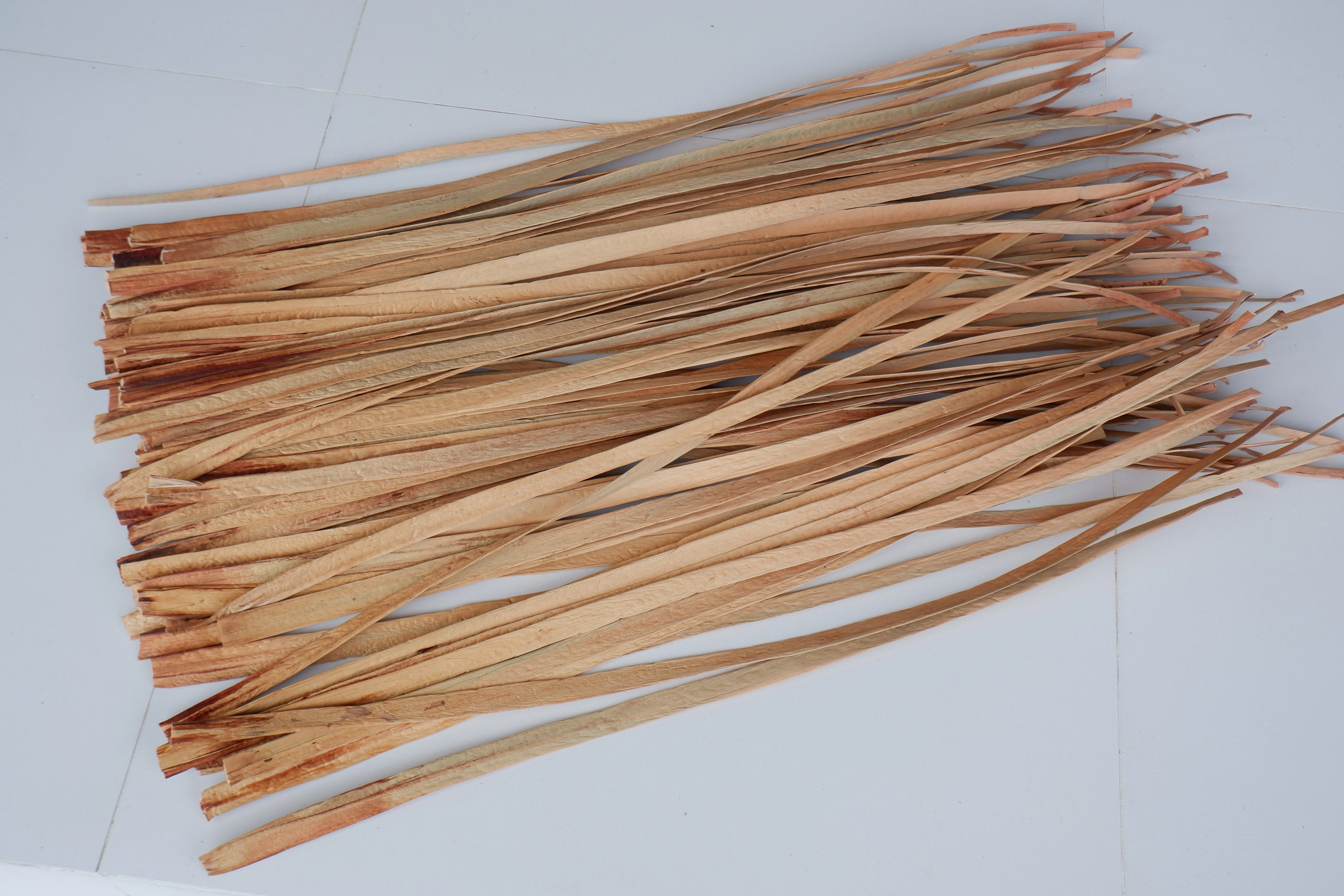 100pcs dry water hyacinth , garden rope, rope for weaving, natural rope for furniture, water hyacinth raw