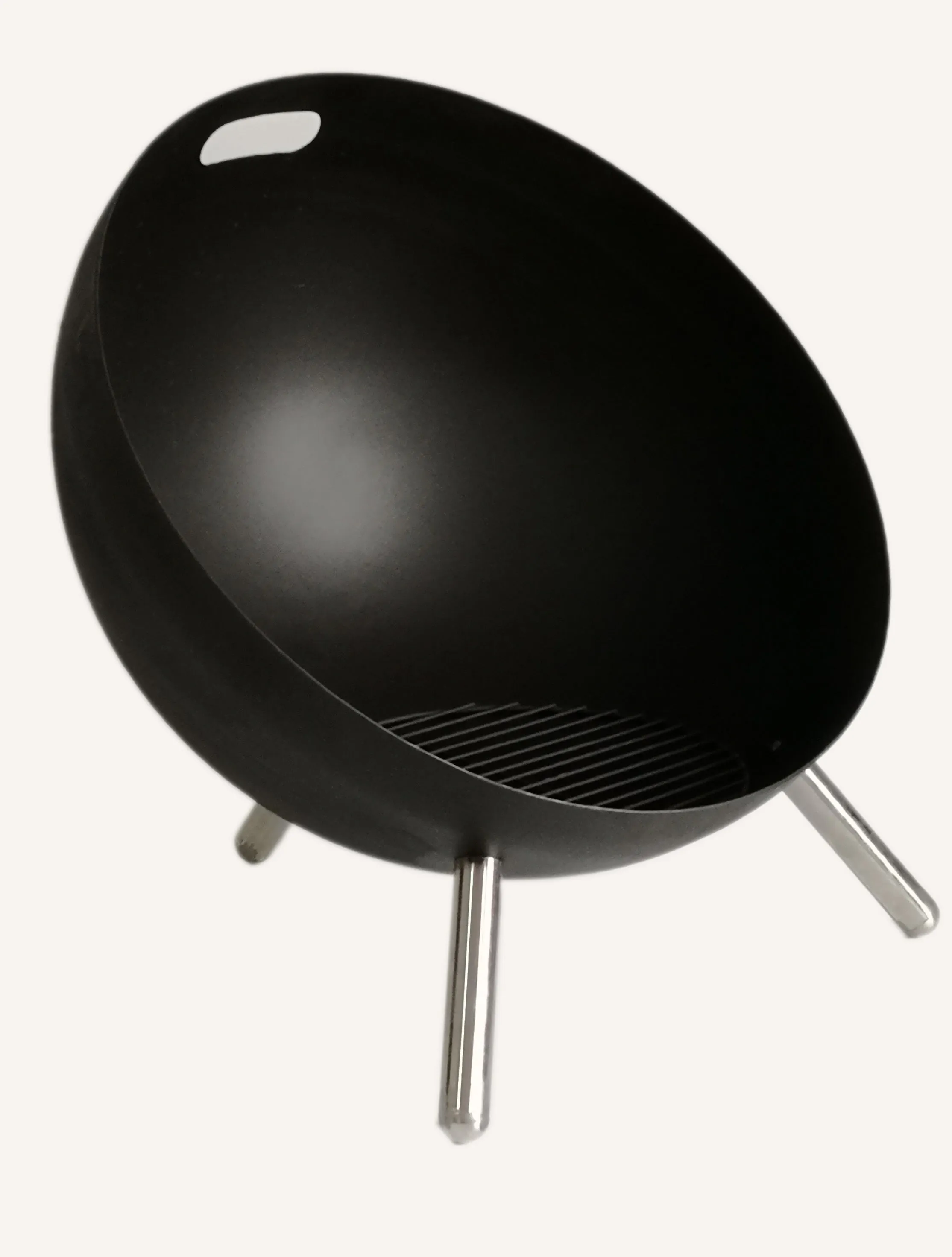 60cm Retro Fire Pit with Grill - Perfect for Patio/Courtyard