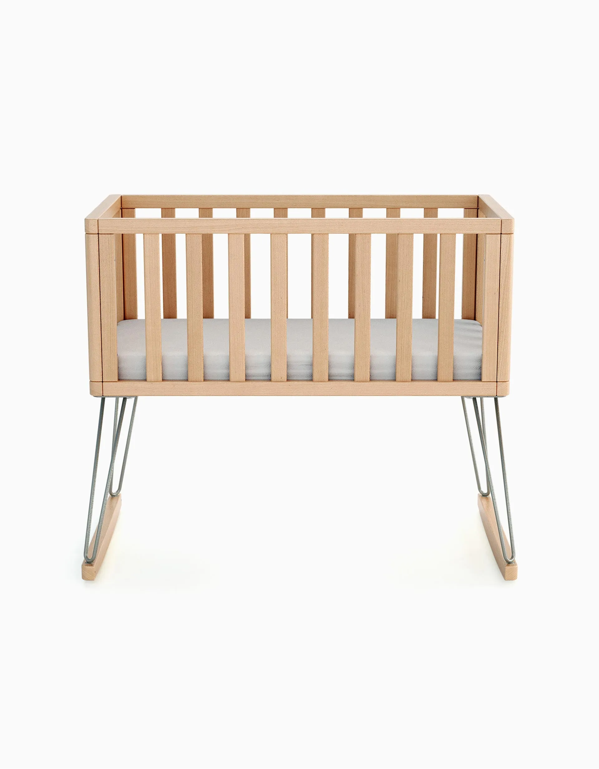 At4 Only Cot, Natural