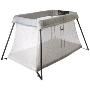 Baby Bjorn Travel Crib Lite