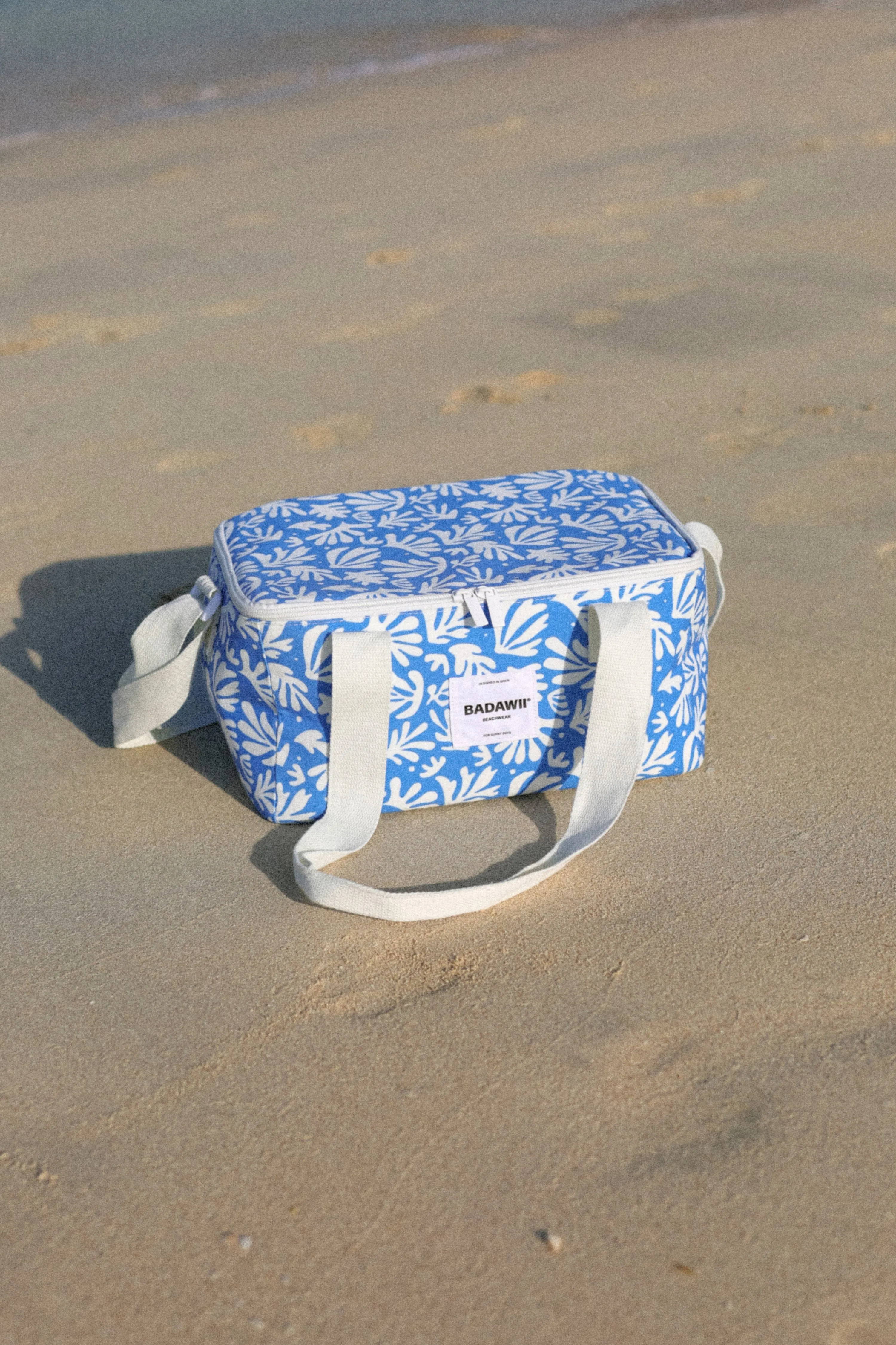 BEACH COOLER BAG - Deep Sea Corals
