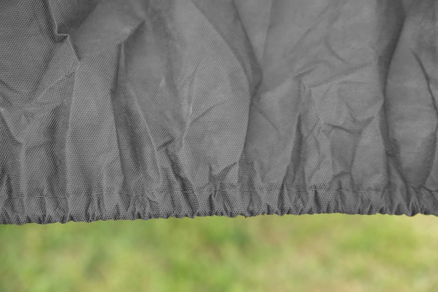 Camco ULTRAGuard 10-12-Ft Pop-Up Camper/RV Cover - Features Covered Air Vents & Cinching Straps - Crafted of Spunbond Polypropylene - Includes Storage Bag for RV Storage and Organization (45762)