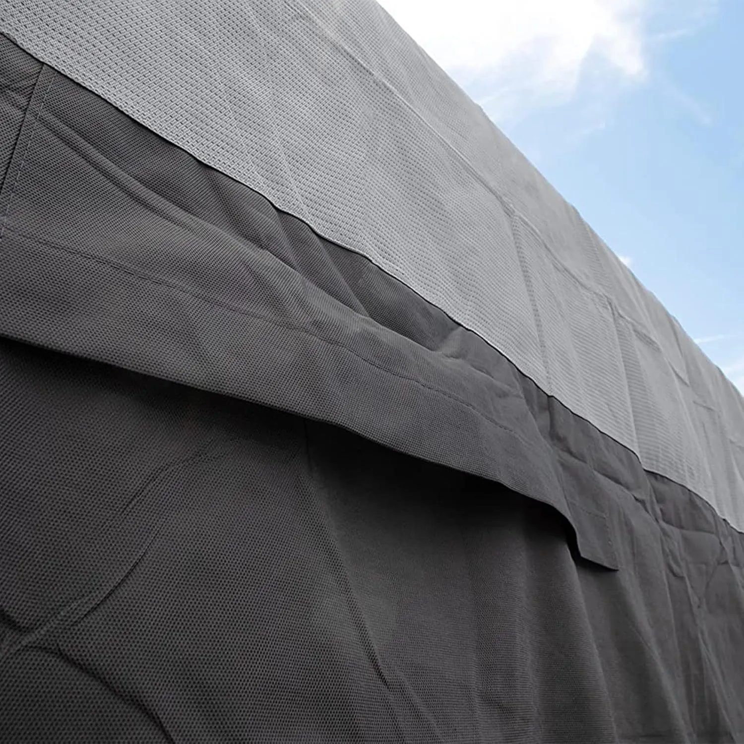 Camco ULTRAGuard 12-14-Ft Pop-Up Camper/RV Cover - Features Covered Air Vents & Cinching Straps - Crafted of Spunbond Polypropylene - Includes Storage Bag for RV Storage and Organization (45763)
