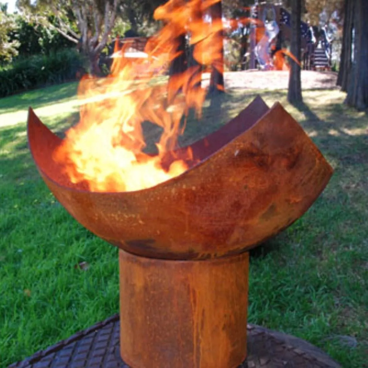 Chalice Cast Iron Fire Pit