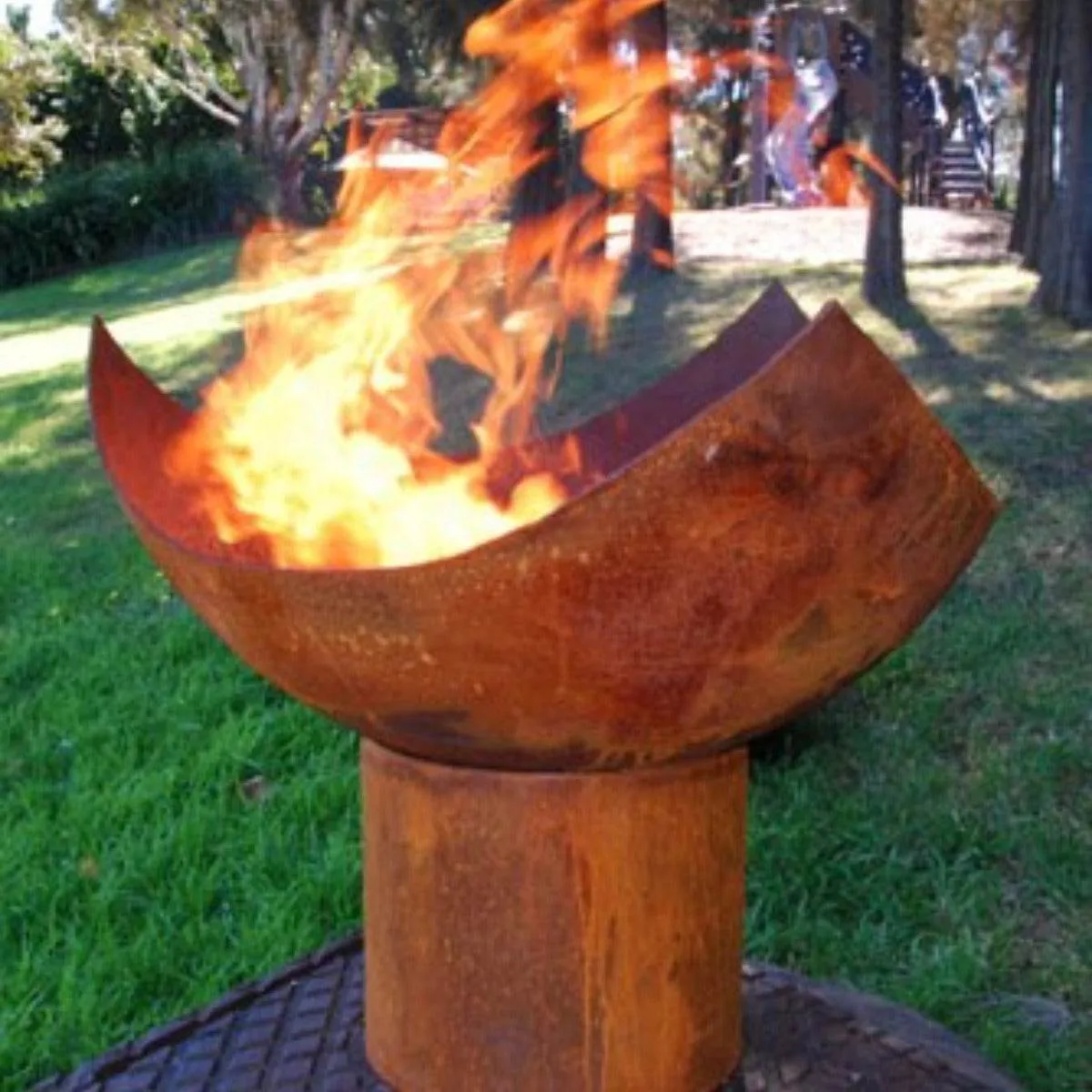 Chalice Cast Iron Fire Pit