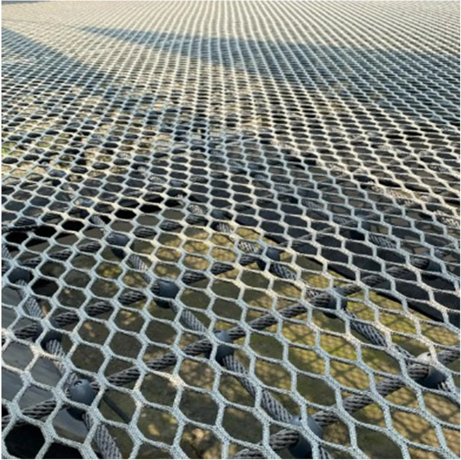 Climbing Cargo Net Color Changing 3mm/4.5cm Hexagonal Shape, Playground Safety Net Scenic Area Railing Protection Net Children Backyard Net,Tree House Accessories Outdoor Adventure,1MX9M(3.3X29