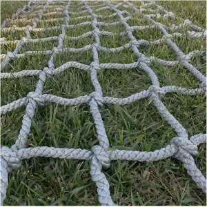 Climbing Cargo Net Outdoor Play Equipment Rope Safety Net Treehouse Netting Playground Fence Protective Mesh Cargo Rope Ladder Truck Trailer Fence Netting,1Mx2M(3.3FTx6.6FT)