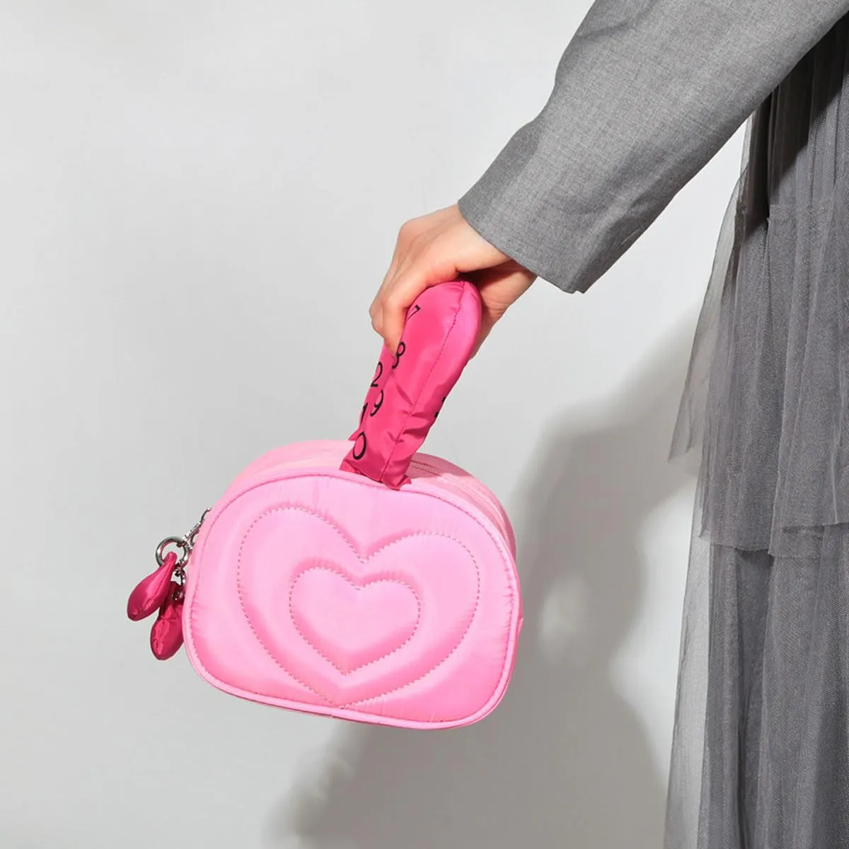 Contrast Color Love Makeup Bag Love Handbag Women's Large Capacity Makeup Bag Cute Fashion Casual Bag (Pink)