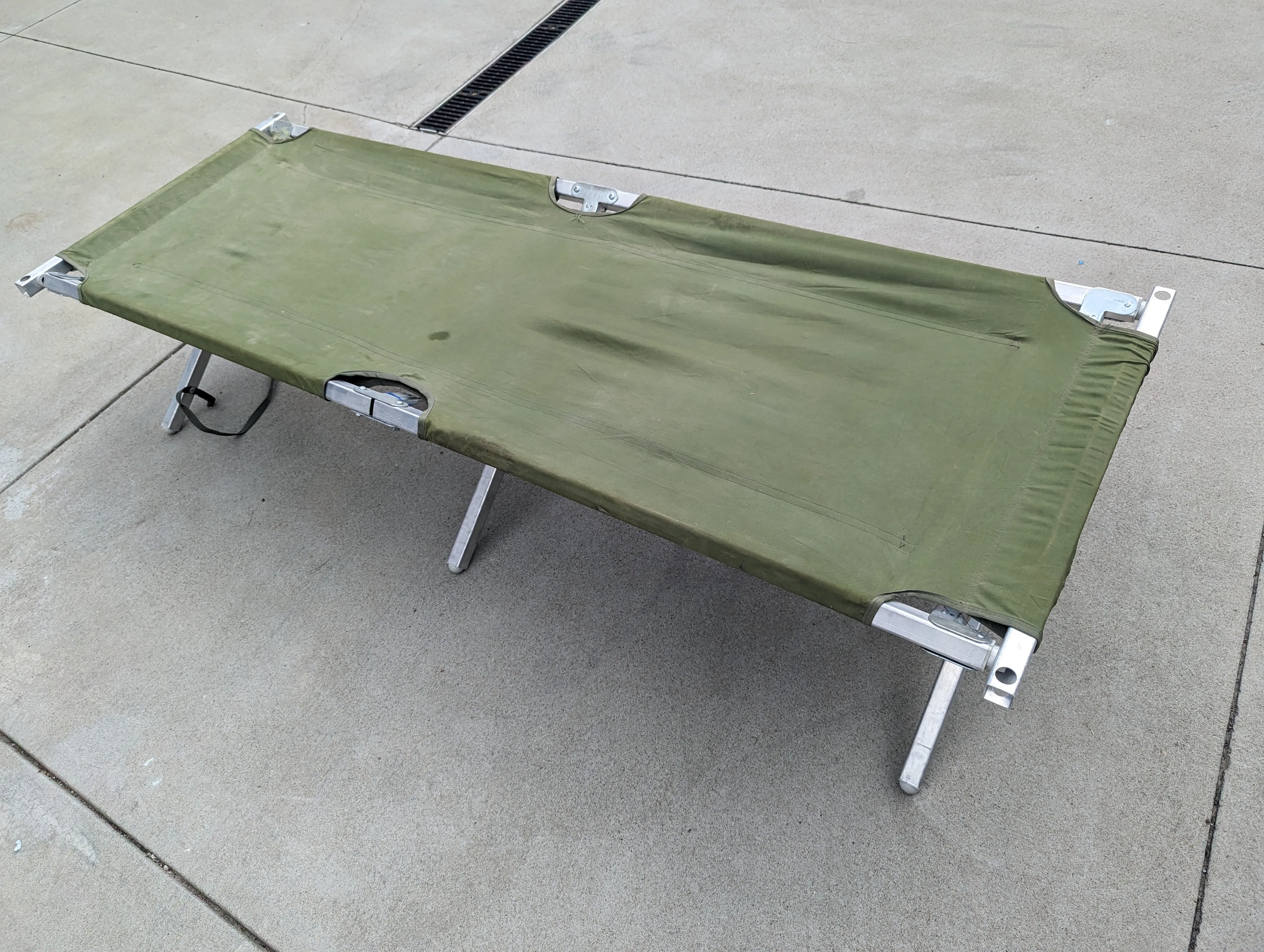 Folding Cot - Green