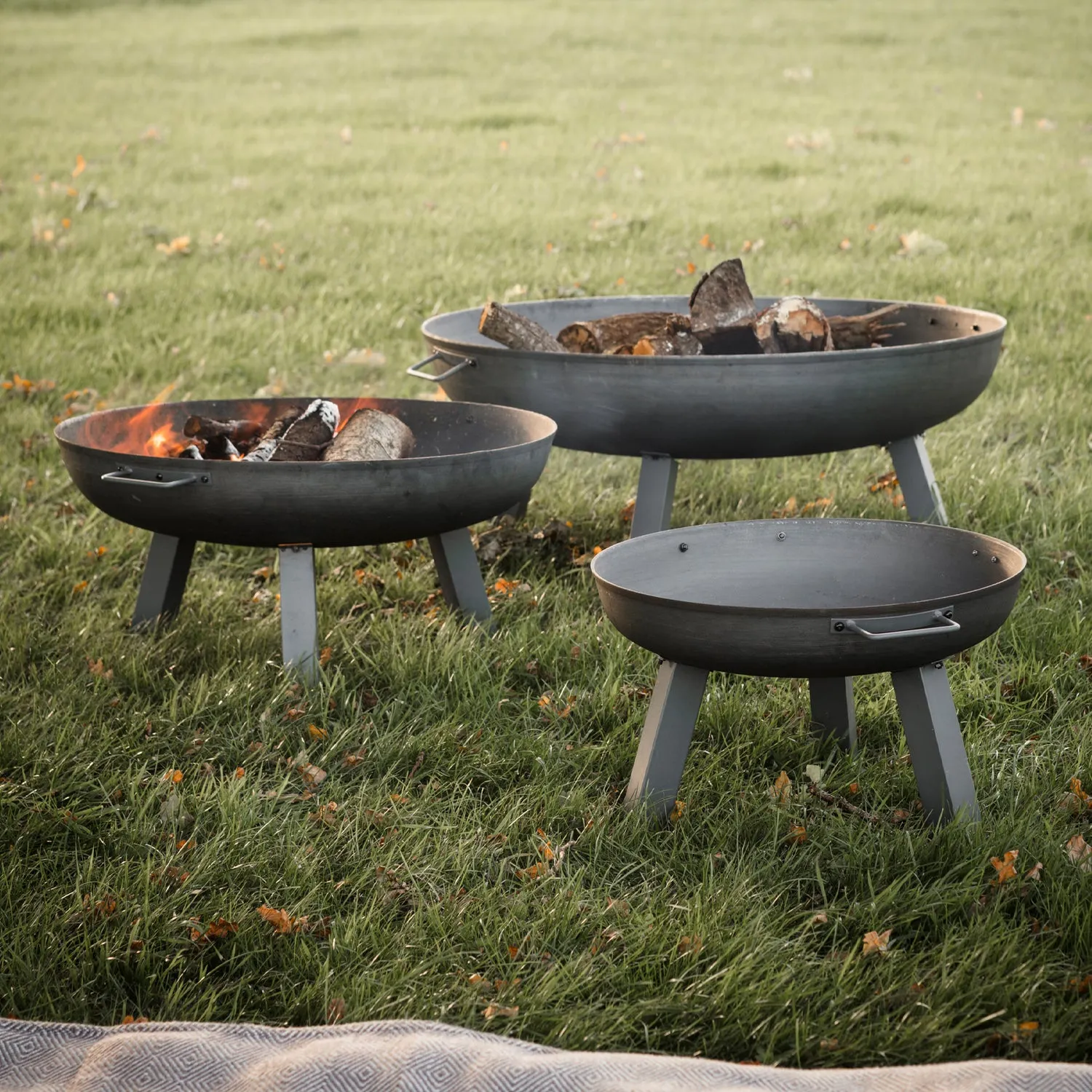 Foscot Fire Pit Medium Cast Iron