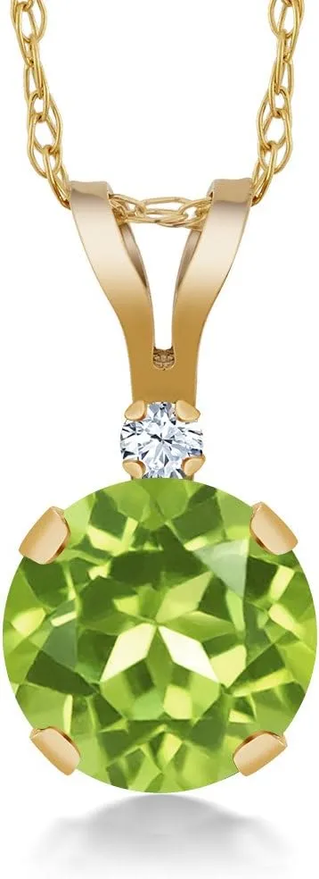 Gem Stone King 14K Yellow Gold Green Peridot and White Created Sapphire Pendant Necklace For Women (0.87 Cttw, Gemstone Birthstone, Round 6MM)