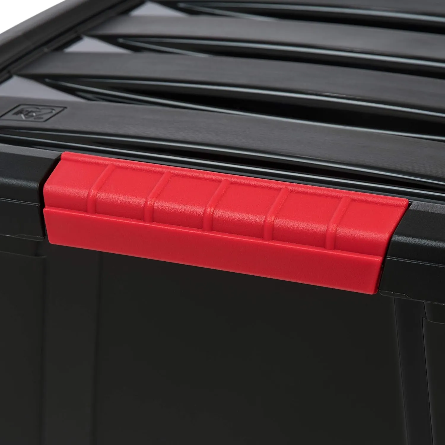 IRIS USA 32 Qt Stackable Plastic Storage Bins with Lids, 6 Pack - BPA-Free, Made in USA - Garage Organizing Solution, Latches, Durable Nestable Containers, Secure Pull Handle - Black