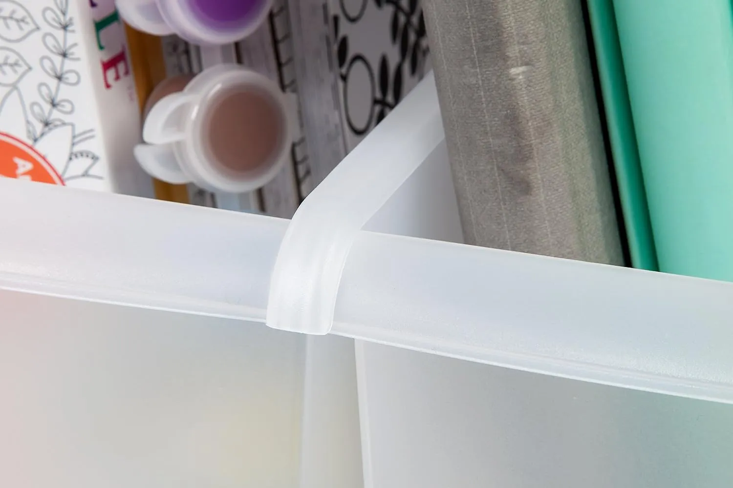IRIS USA Plastic Book Bin Magazine Holder, 8-Pack, Vertical Standing Connecting Container Box for Office Dorm Study Homework Binder Notebook File Craft Stationery Supplies Organizer Caddy, Clear
