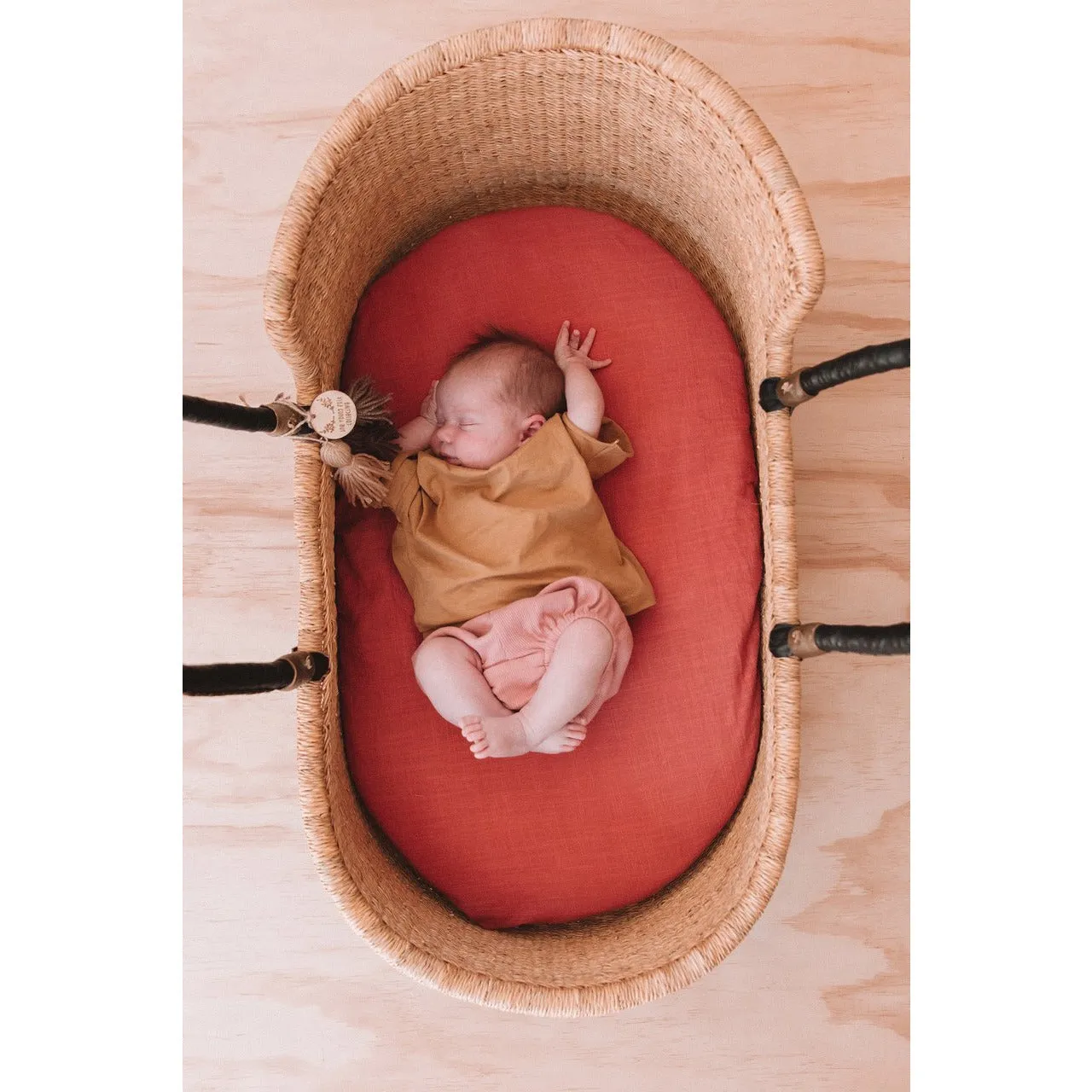 Lullaby Club - Bassinet Sheet - Mars