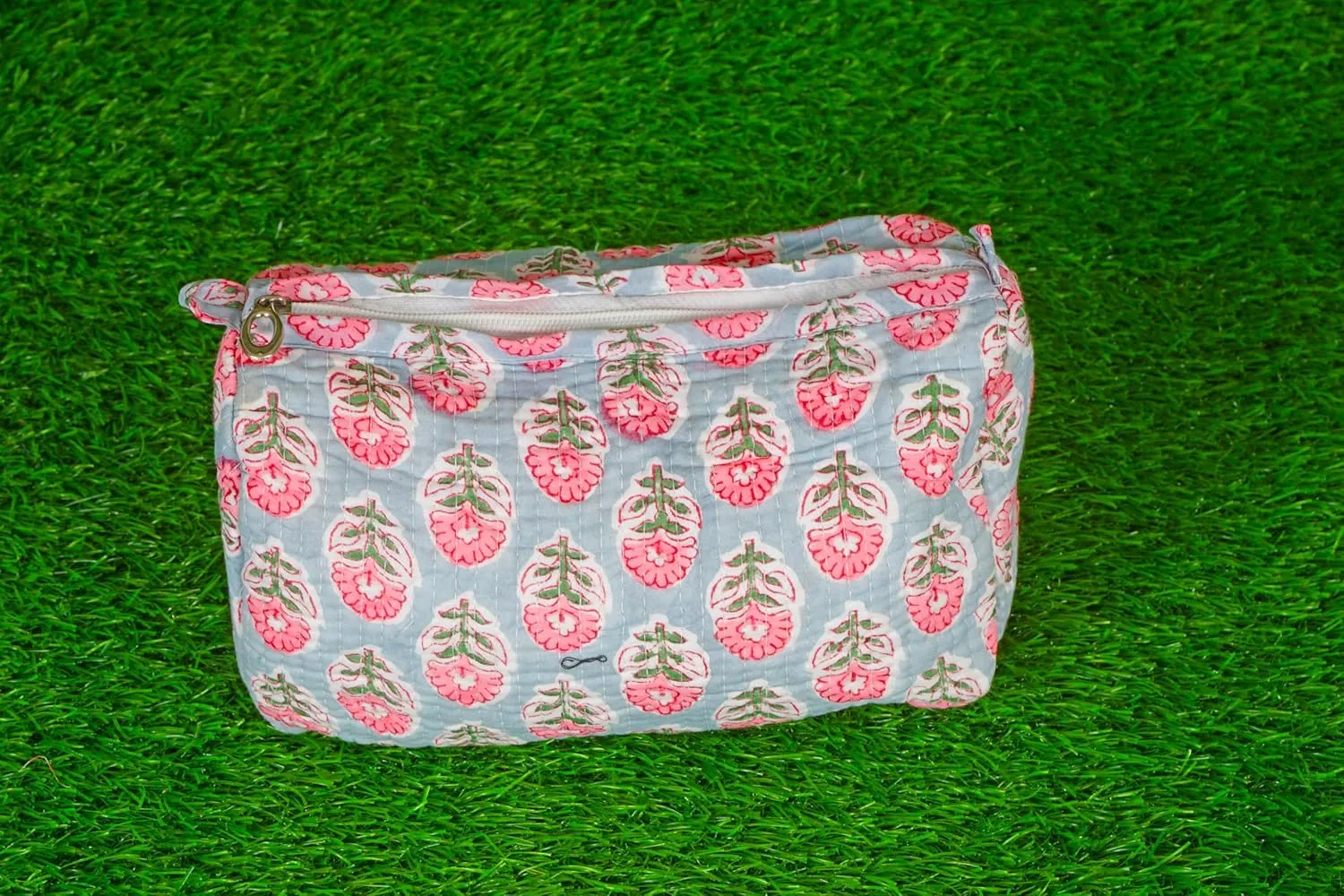 Pieces Indian Handmade Cotton Quilted Handmade Floral Hand Block Print Toiletry Bag,Cosmetic Pouch Bag Makeup Bag For Women (1, Gray), 85485