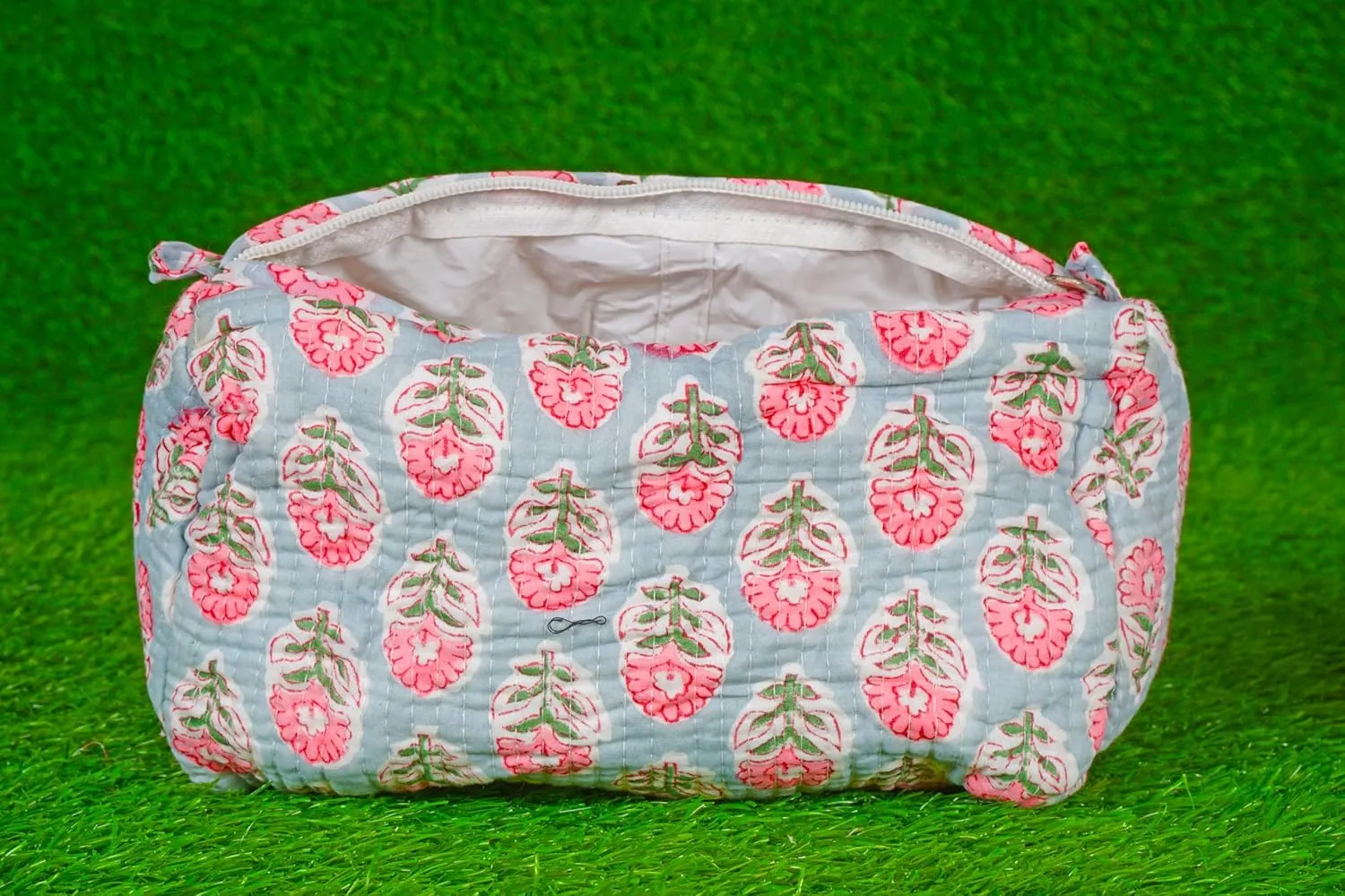 Pieces Indian Handmade Cotton Quilted Handmade Floral Hand Block Print Toiletry Bag,Cosmetic Pouch Bag Makeup Bag For Women (1, Gray), 85485