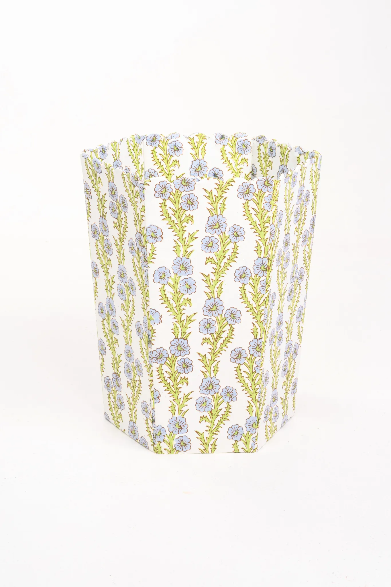 Scallop Waste Bin / Storage Bin in Forget Me Not Blockprint
