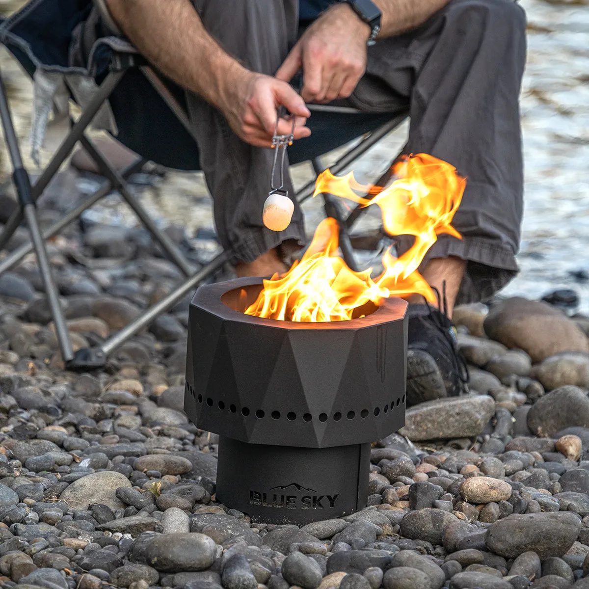 The Pike Ultra Portable Smokeless Fire Pit