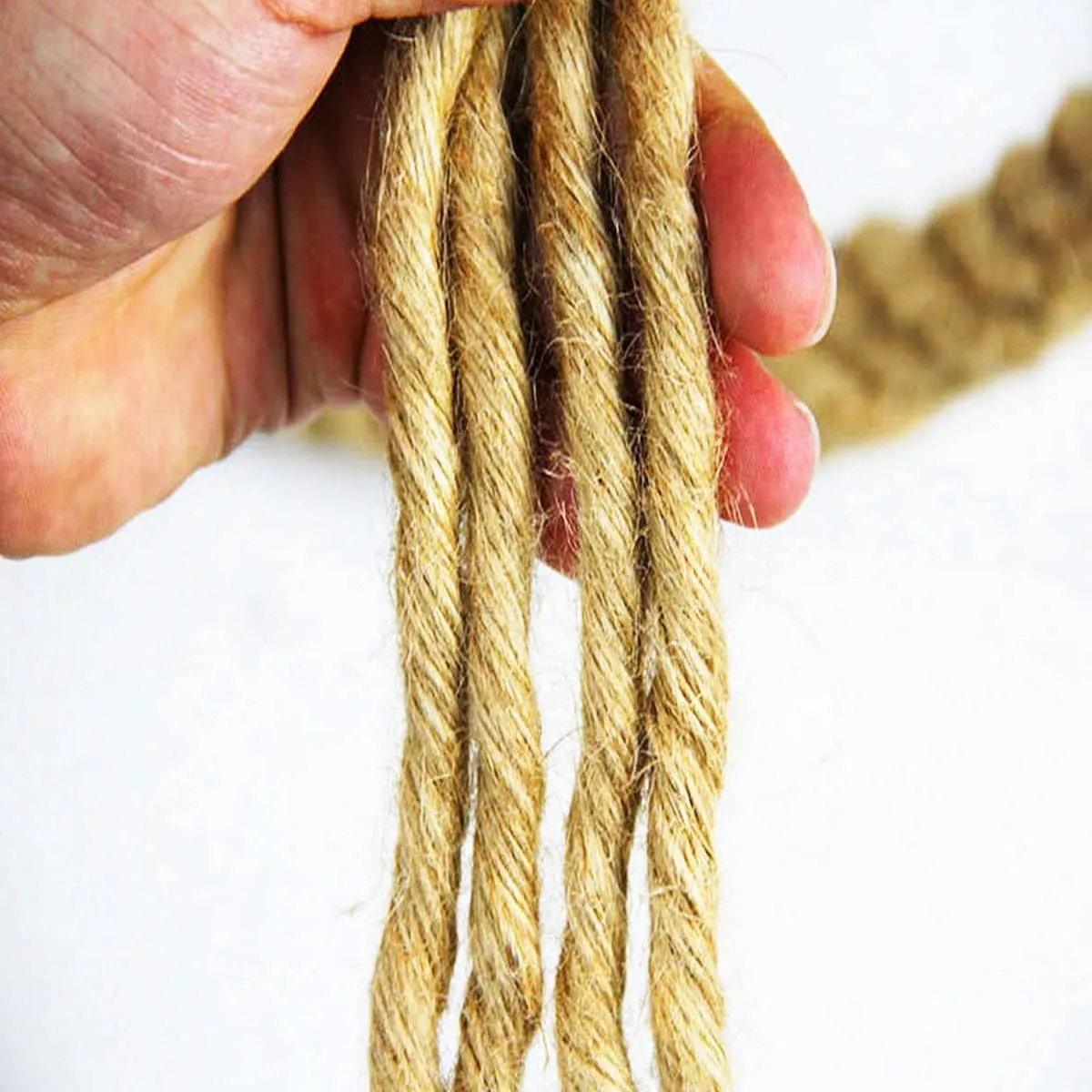 Twisted Jute Rope (3/4 in x 100 ft) Natural Thick Hemp Rope for Crafts, Railings, Hammock, Decorating