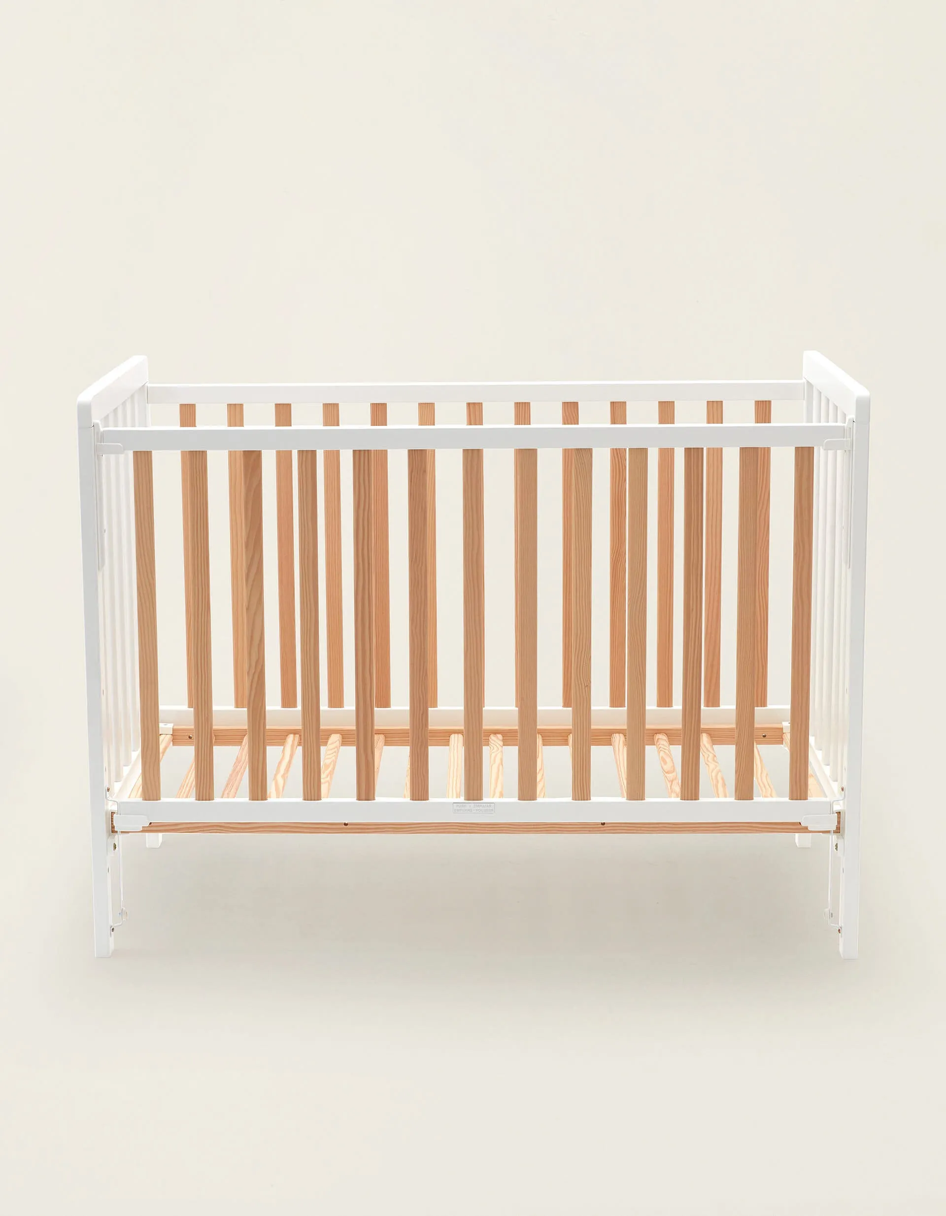 Two-Colour Cot Zy Baby