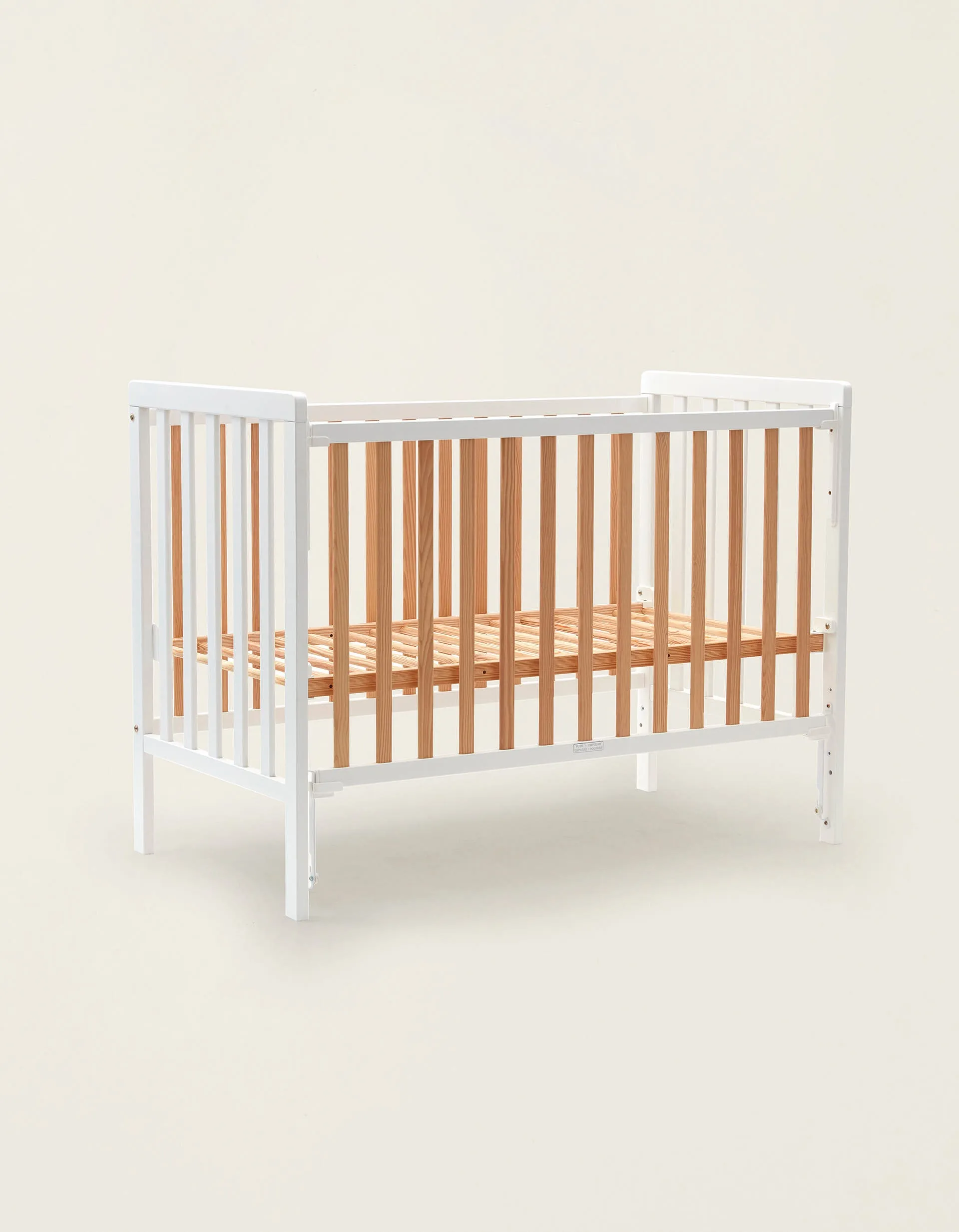 Two-Colour Cot Zy Baby