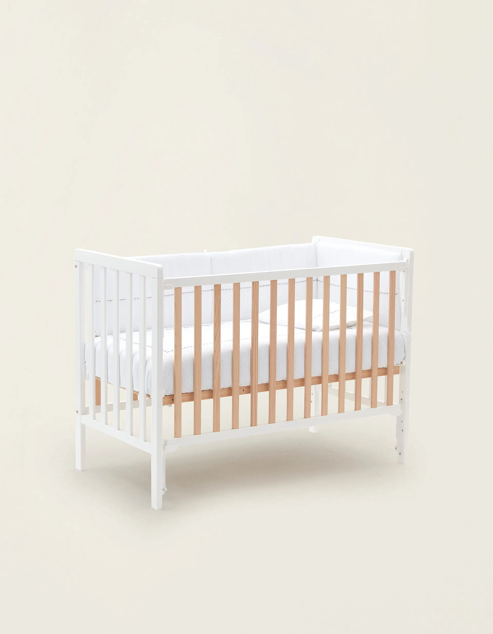 Two-Colour Cot Zy Baby