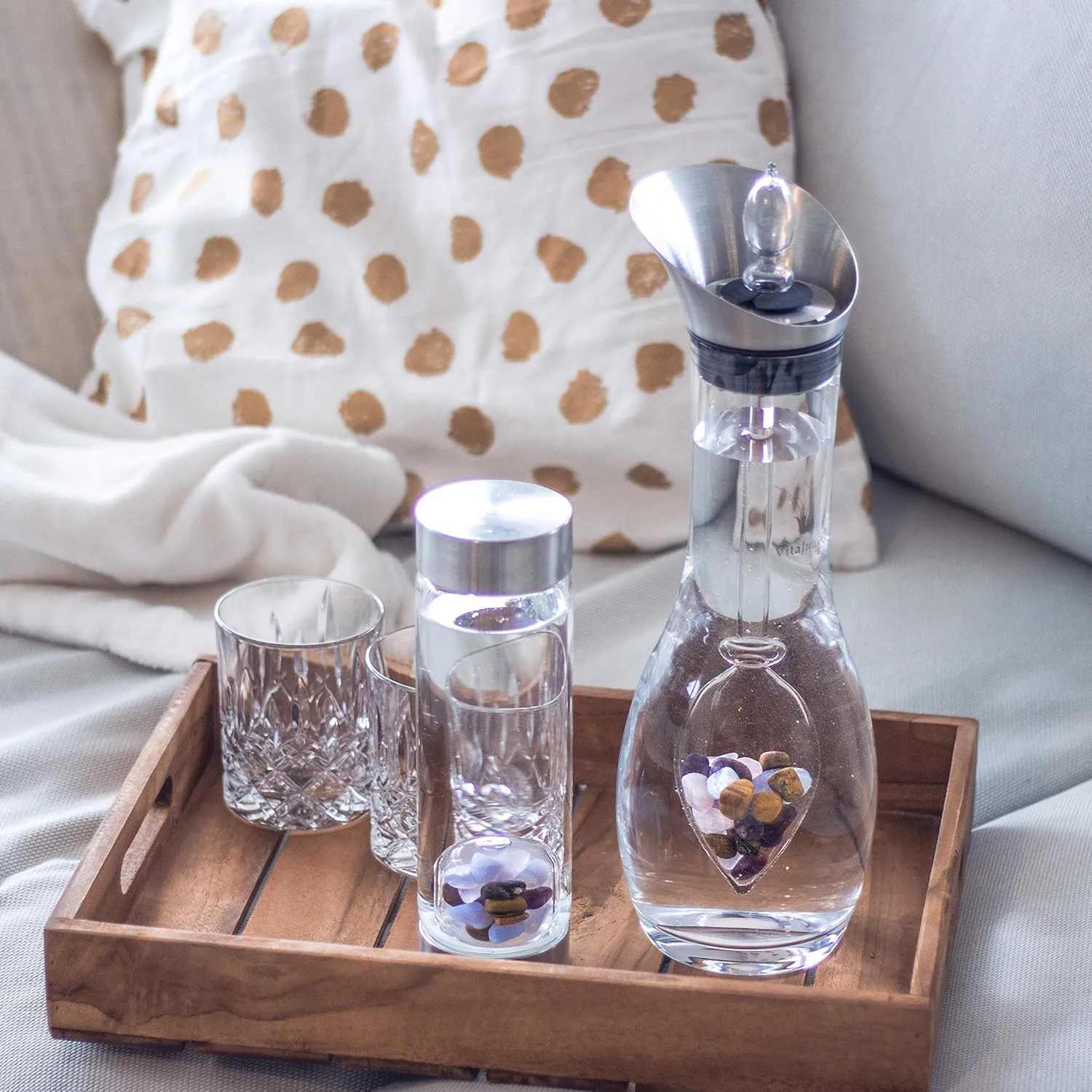 VitaJuwel Era 5 ELEMENTS | Crystal Water Carafe with Amethyst, Rose Quartz, Chalcedony, Petrified Wood & Ocean Agate