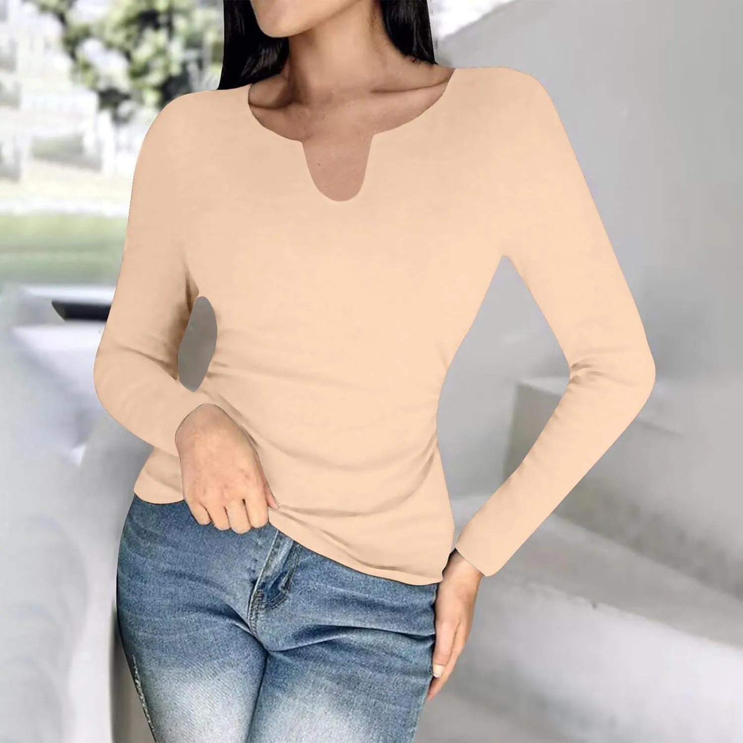 Women's 2025 Spring Long Sleeve T Shirts with Built in Bras Long Sleeve v Neck Tight Tops Casual Basic Tunic Blouse